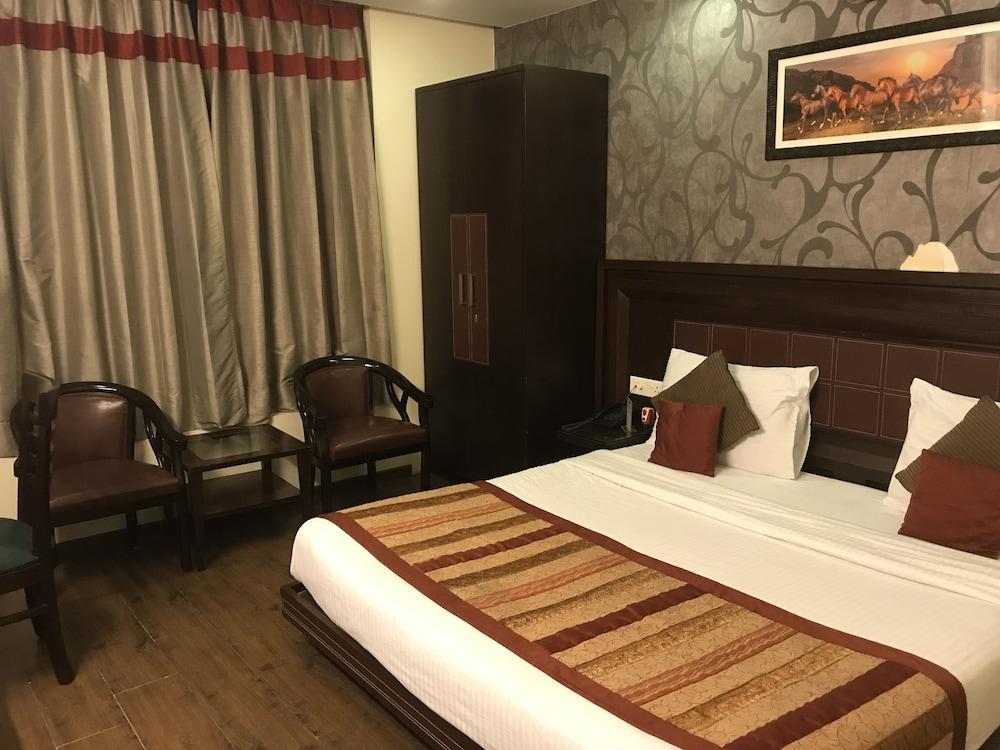 Hotel Vaishali Inn Gáziábád Kültér fotó