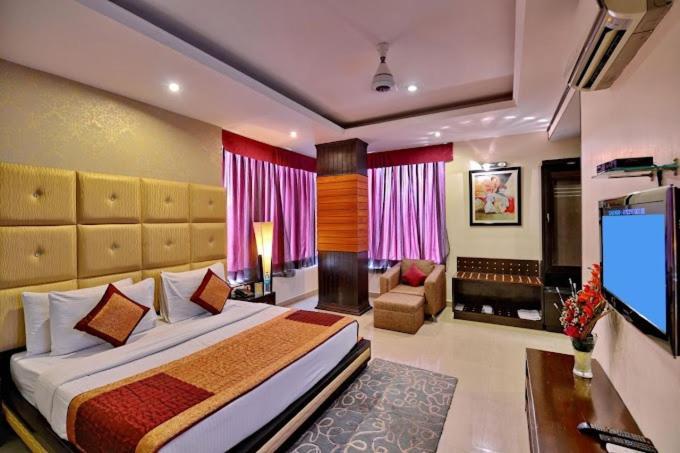 Hotel Vaishali Inn Gáziábád Kültér fotó